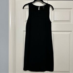 Ann Taylor Factory Outlet‎ Sleeveless Shift Dress in Black Size XS VGUC